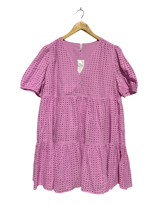& ME |XL| BUST 21| B17| VIBRANT MAUVE EYELLET EMBROIDERY TIERED MINI DRESS