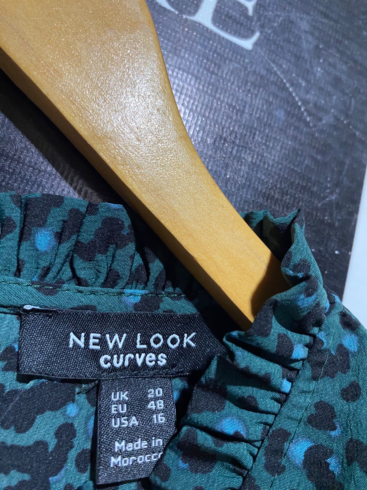 NEW LOOK CURVES |XL| BUST 22| B18| CHIC DARK EMERALD LEOPARD PRINT SMOCK DRESS