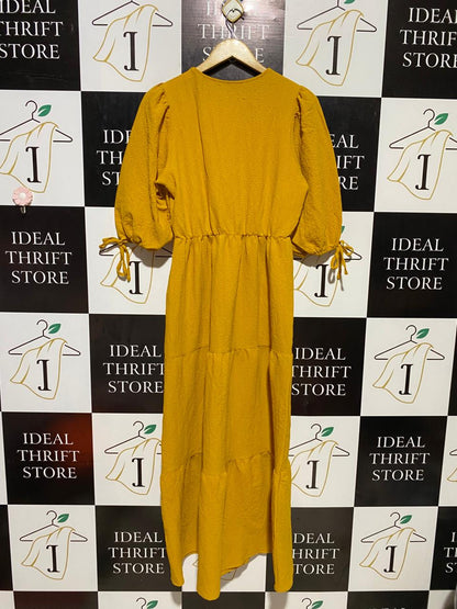 |M| BUST  17| B18| VIBRANT MUSTARD TIERED MIDI DRESS WITH PUFF SLEEVES