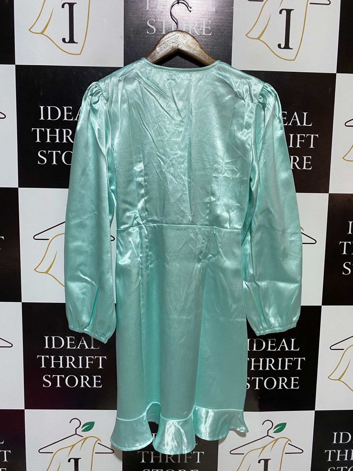 CHERRY KOKO |M| BUST 18| B18| MINT GREEN SATIN RUFFLE MINI DRESS