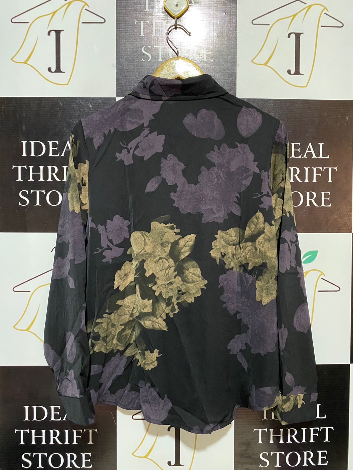 |XL| BUST 22| B18| DARK FLORAL BUTTON-DOWN BLOUSE