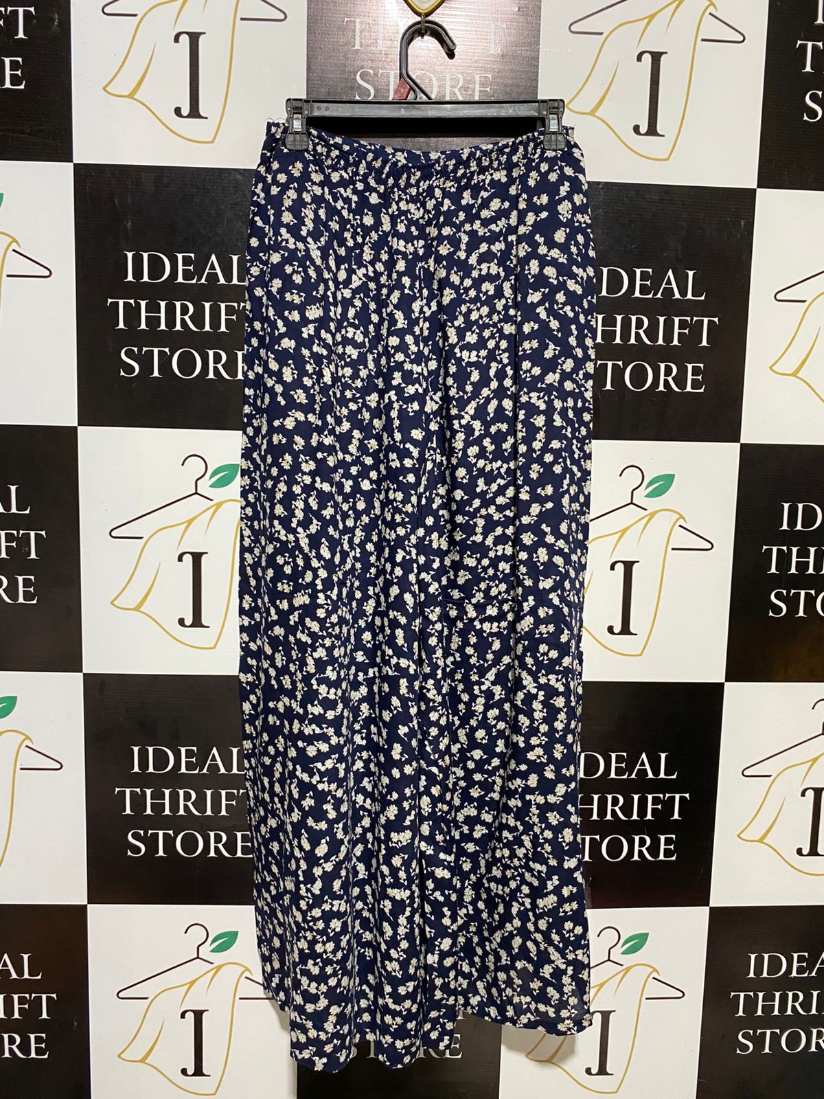 |M| WAIST 28| B17| RELAXED NAVY AND CREAM DITSY FLORAL WIDE-LEG PALAZZO PANTS