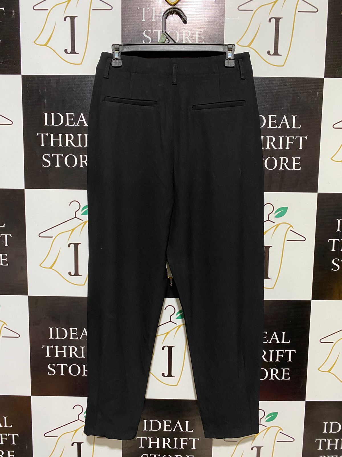 ZARA |L| WAIST 30| B17| HIGH-WAISTED PLEATED DRESS PANTS IN CLASSIC BLACK