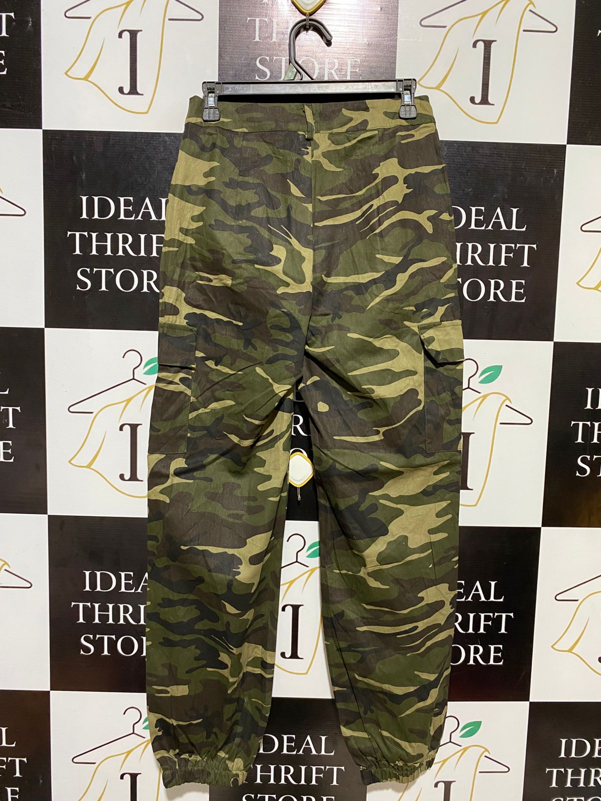 SHEIN |M| WAIST 28| B17| HIGH-WAISTED MILITARY CAMO CARGO JOGGERS