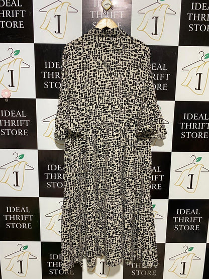 JD WILLIAMS |L| BUST FREE| B18| ABSTRACT DOT PRINT SMOCKED SHIRT DRESS