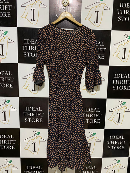|L| BUST 18| B18| NAVY AND TAN DOTTED WRAP MIDI DRESS