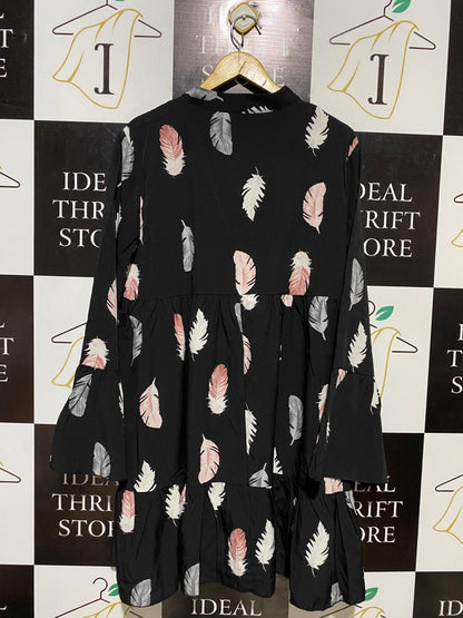 |XL| BUST 22| B20| BLACK FEATHER PRINT TIERED BOHEMIAN DRESS