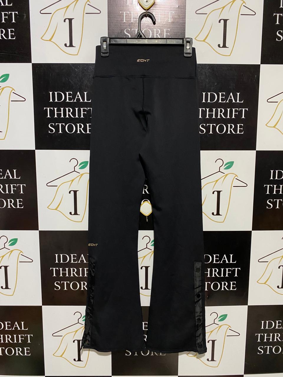 ECHT |S| WAIST 26| B20| PREMIUM HIGH-RISE FLARED YOGA PANTS IN JET BLACK