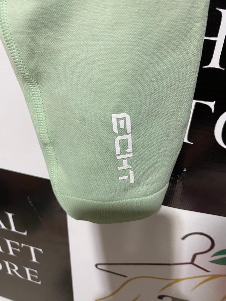 ECHT |XS| WAIST 25| B20| HIGH-WAISTED SEAMLESS PERFORMANCE LEGGINGS IN SAGE GREEN