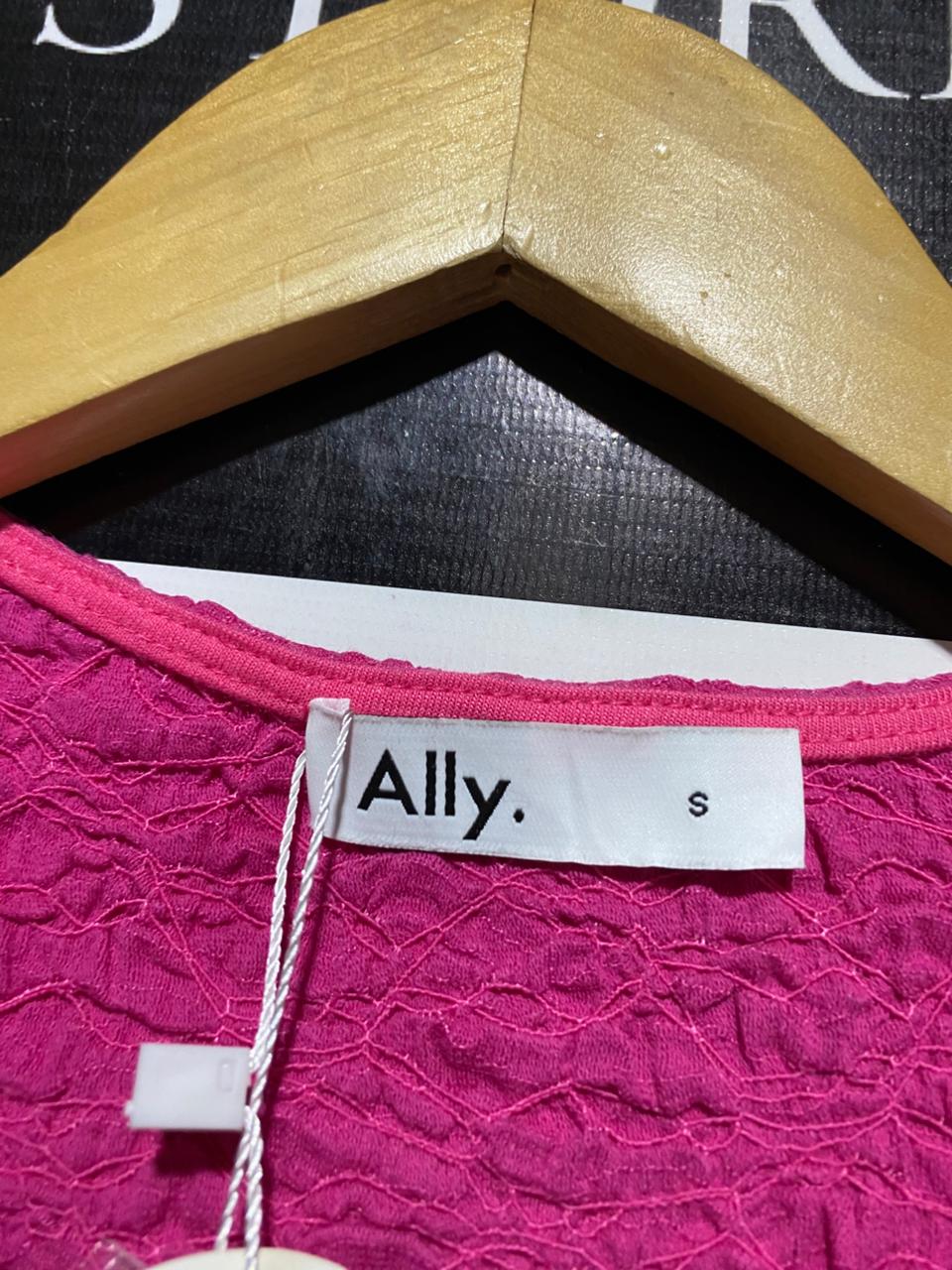 ALLY |S| BUST 14| B20| VIBRANT PINK TEXTURED SHORT SLEEVE CARDIGAN