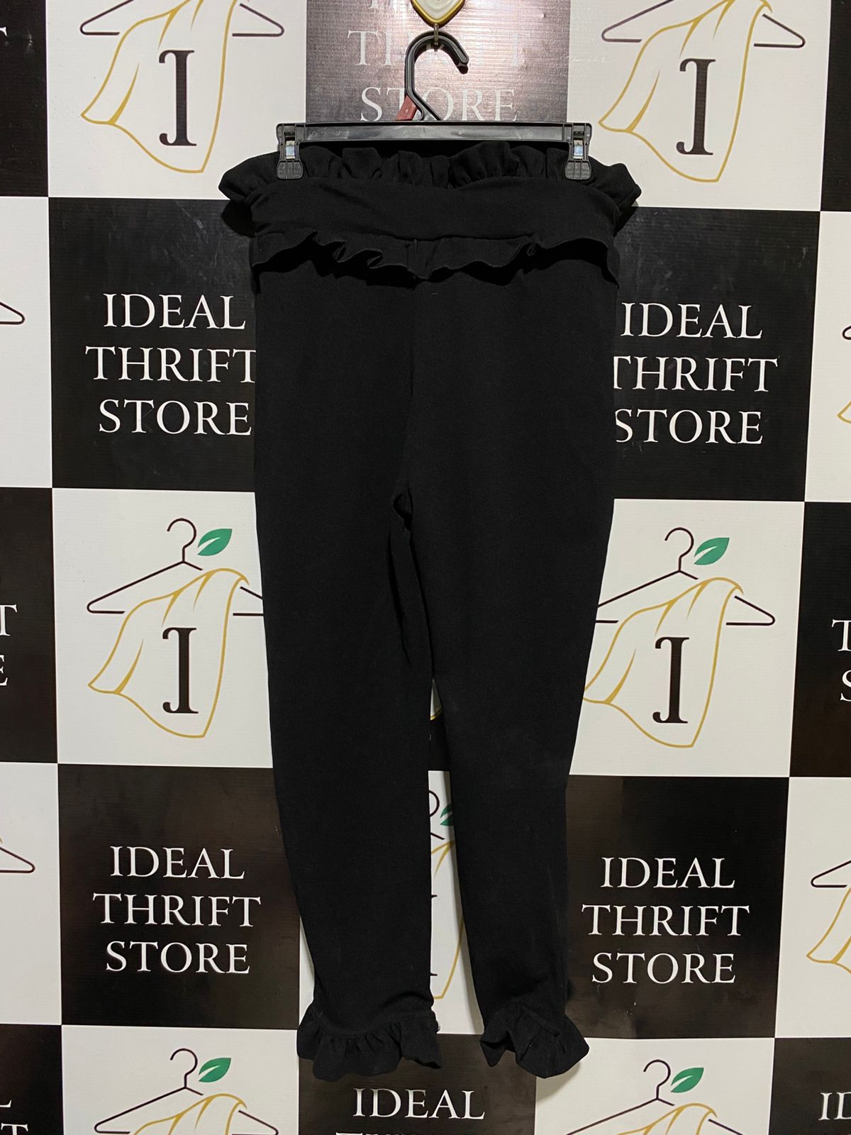 PRETTYLITTLE THING |M| BUST 28| B20| BLACK RUFFLE TRIM HIGH WAISTED LEGGINGS