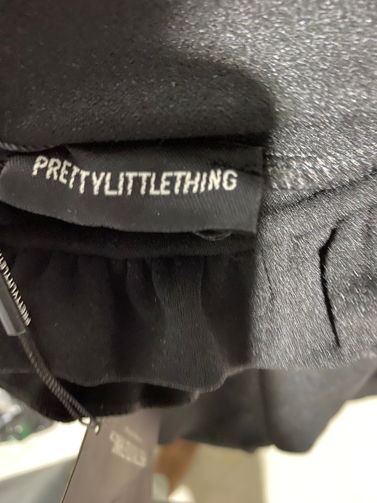 PRETTYLITTLE THING |M| BUST 28| B20| BLACK RUFFLE TRIM HIGH WAISTED LEGGINGS