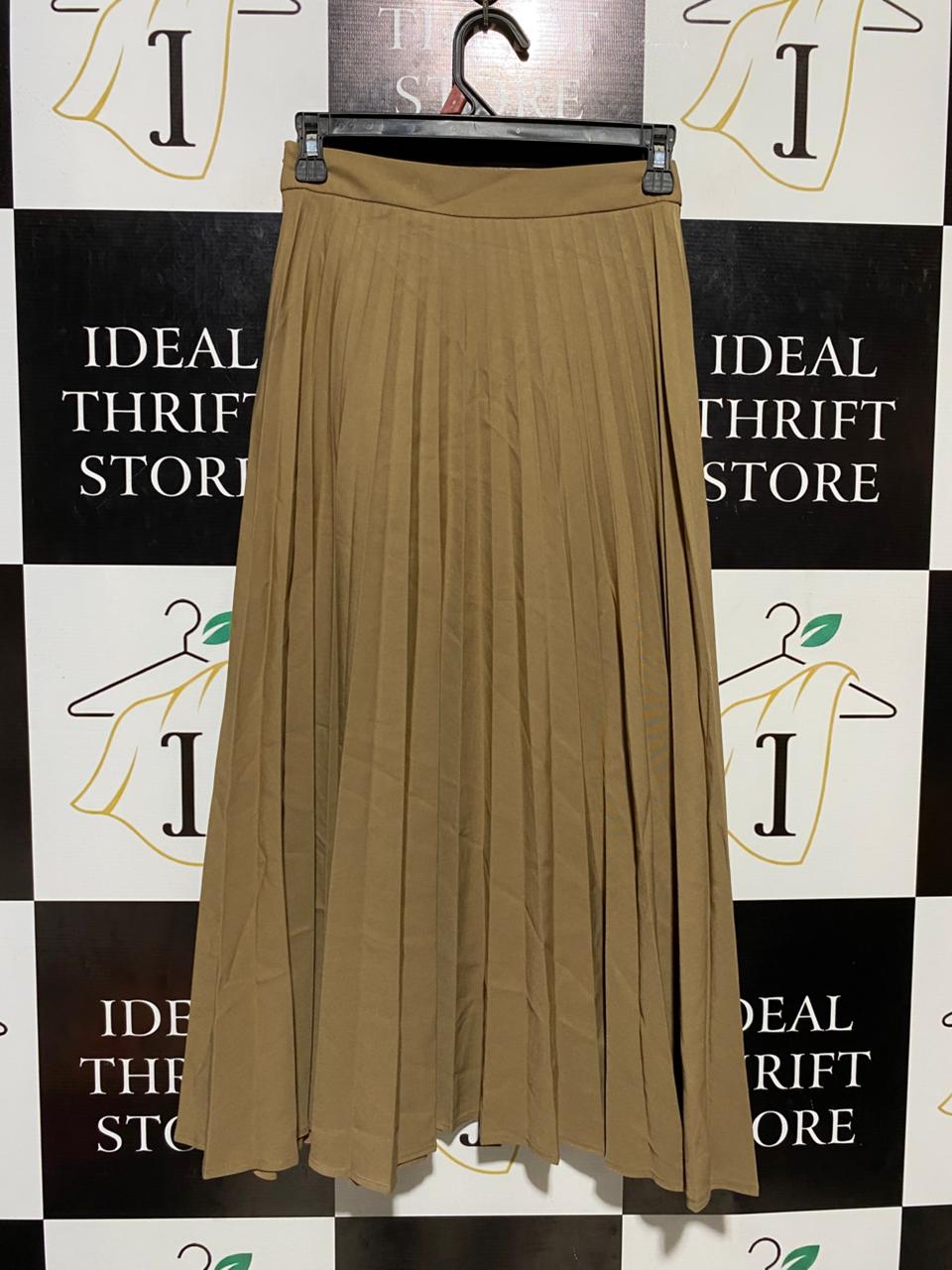 STRADIVARIUS |XS| WAIST 25| B20| TANS PLEATED MIDI SKIRT