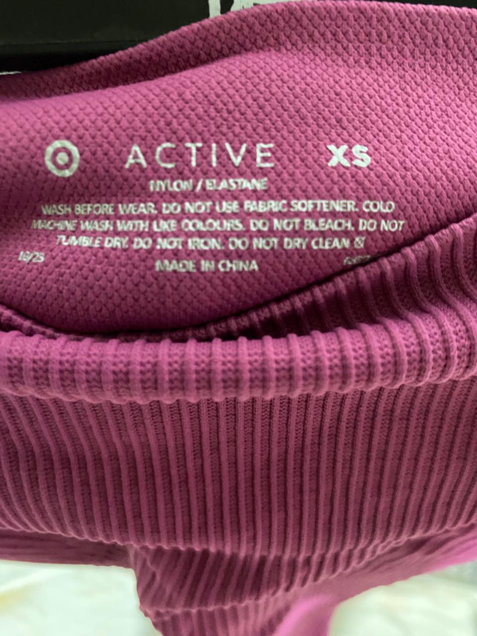 ACTIVE |XS| WAIST 24| B20| HIGH-RISE SEAMLESS BIKE SHORTS