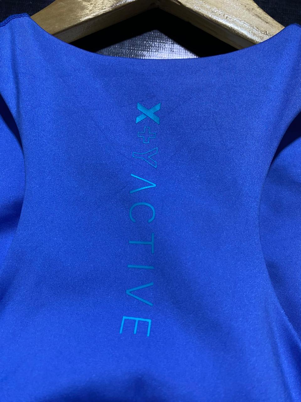 XY ACTIVE |S| BUST 14| B20| HIGH-NECK CROP PERFORMANCE SPORTS BRA