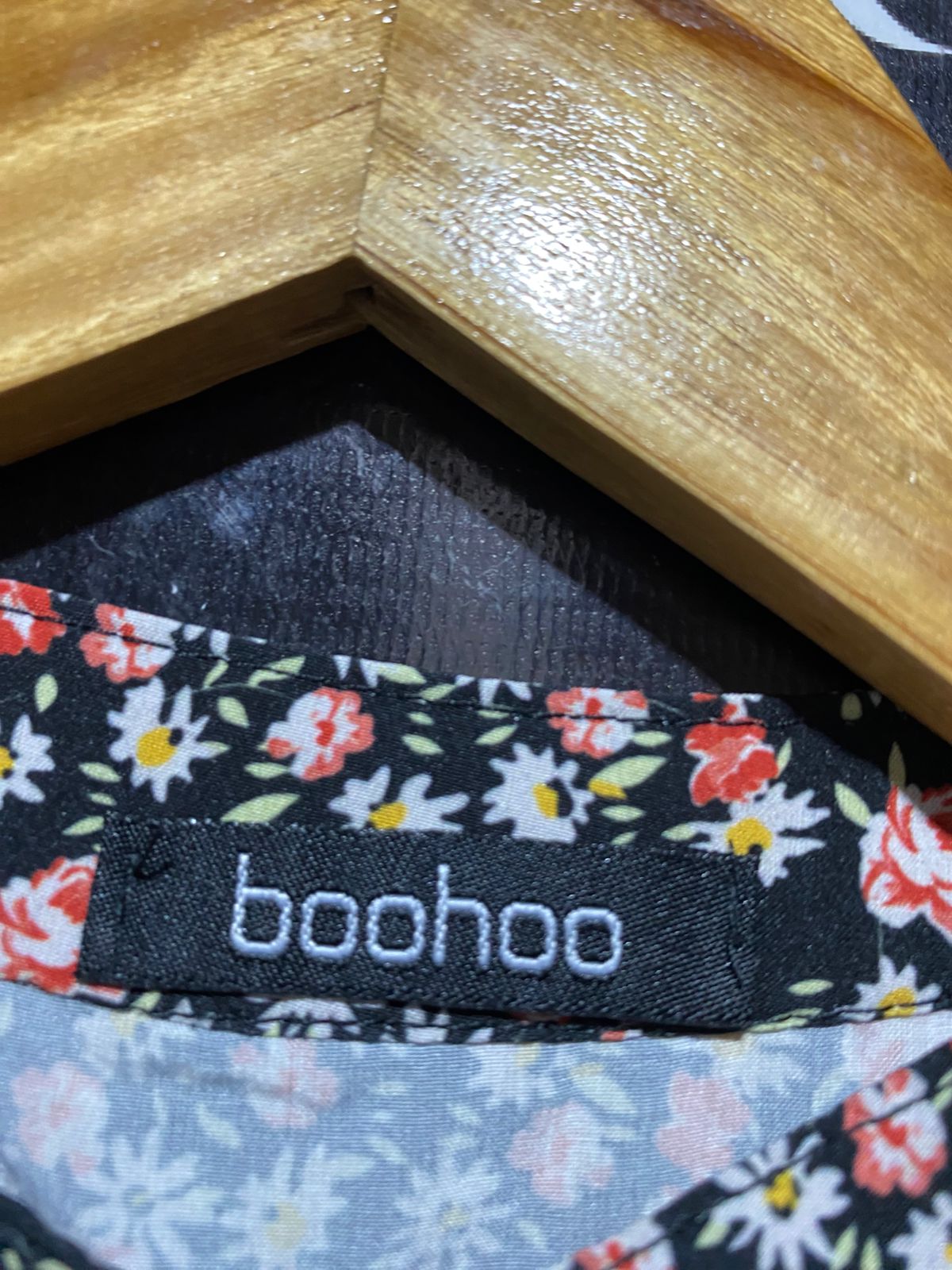 BOOHOO |M| BUST 18| B21| DITSY FLORAL MIDI DRESS