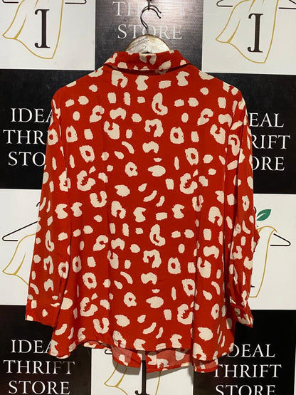 SHEIN  CURVE |XL| BUST 24| B21| LEOPARD PRINT BUTTON-DOWN SHIRT