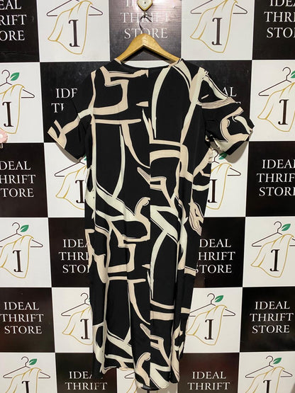 SHEIN |L| BUST 22| B21| MODERN ABSTRACT PRINT MIDI T-SHIRT DRESS