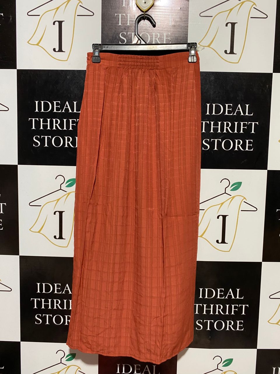 LITTLE MISTRESS |S| WAIST 26| C2| RUST ORANGE TEXTURED WRAP-STYLE MAXI SKIRT