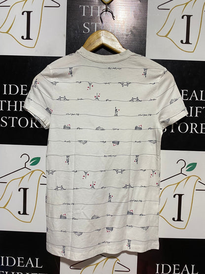 PRIMARK CARES |S| BUST 16| B22| WHITE TRAVEL-THEMED GRAPHIC T-SHIRT WITH GLOBAL LANDMARKS