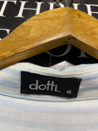 DOTTI |XL| BUST FRE| B22| LIGHT BLUE AND WHITE VERTICAL STRIPED SHORT SLEEVE BUTTON-DOWN SHIRT
