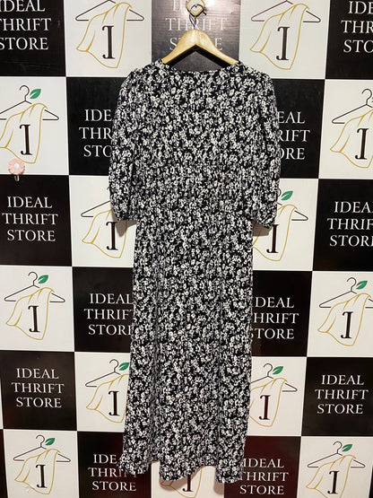 F&F |S| BUST 15| B22| ELEGANT BLACK AND WHITE FLORAL PRINT LONG MAXI DRESS WITH PUFF SLEEVES