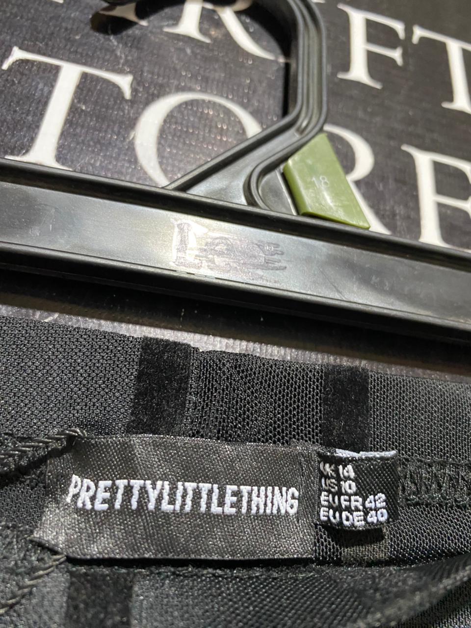 PRETTYLITTLE THING |M| WAIST 28| B21| BLACK VELVET STRIPE MESH LEGGINGS