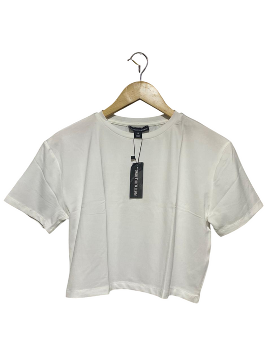 PRETTYLITTLE THING |M| BUST 18| B22| ESSENTIAL WHITE CROPPED TEE