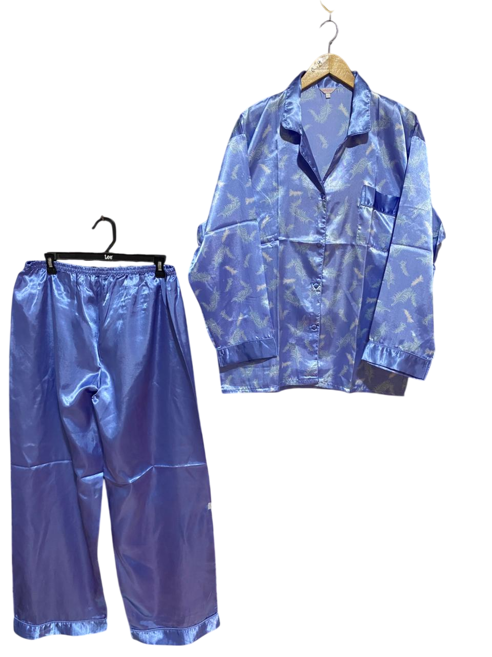 WHISPER | XL| B22| LUXE BLUE SATIN FEATHER PRINT PAJAMA SET
