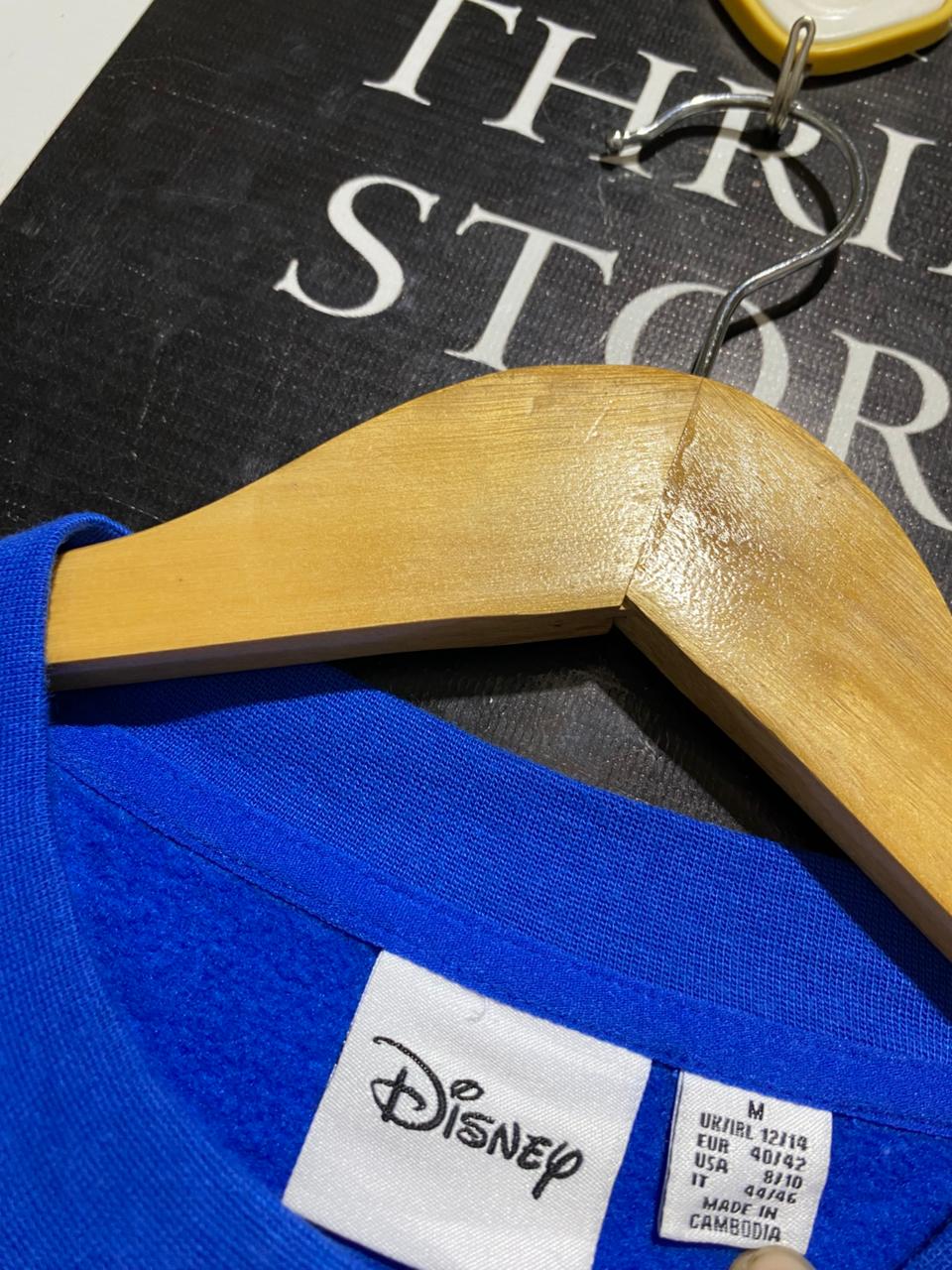 DISNEP |XL| BUST 23| B22| ROYAL BLUE GRAPHIC SWEATSHIRT