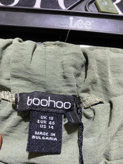 BOOHOO |M| WAIST 28| B22| SAGE GREEN HIGH-WAISTED WIDE-LEG TROUSERS