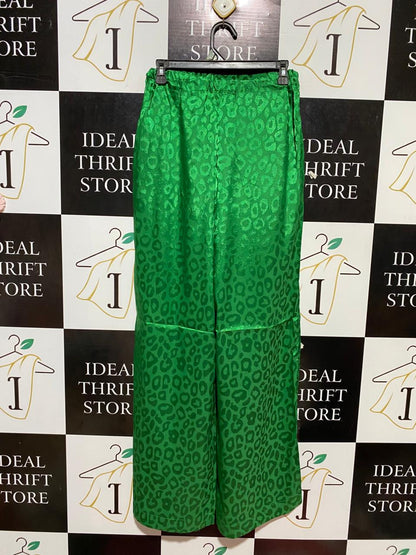 BOOHOO |S| WAIST 26| B22| VIBRANT GREEN SATIN LEOPARD PRINT WIDE-LEG TROUSERS