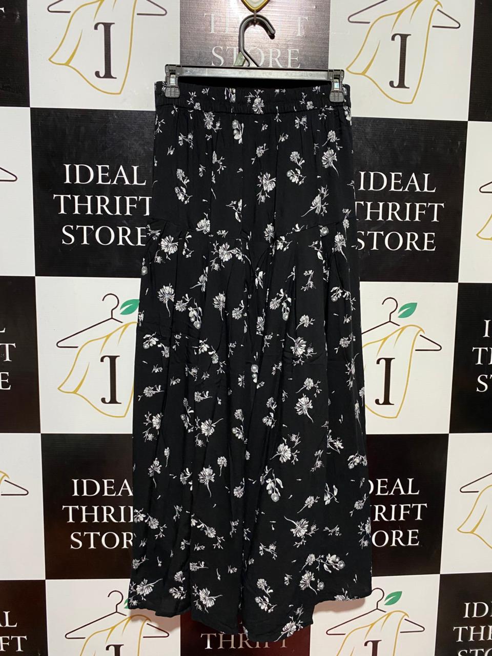 ANKO |S| WAIST 26| B22| WOMEN'S MONOCHROME FLORAL MAXI SKIRT
