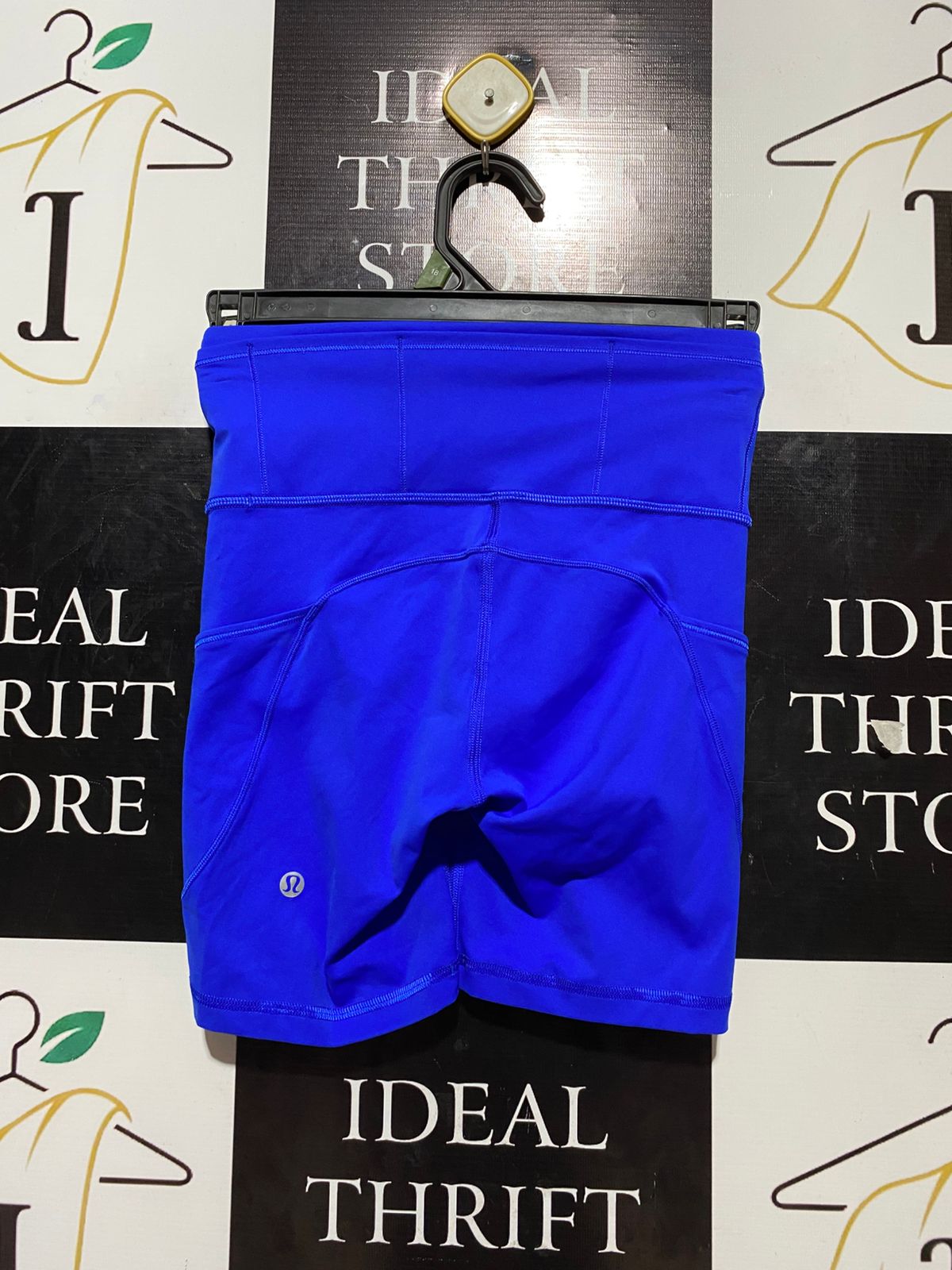 LULULEMON |XXS| WAIST 22| FAST AND FREE HIGH-RISE SHORTS 6" IN CERULEAN BLUE