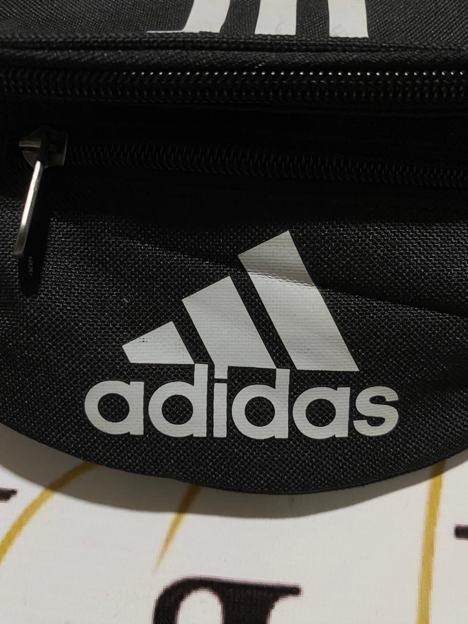 ADIDAS ESSENTIALS WAIST BAG - BLACK / WHITE - ONE SIZE