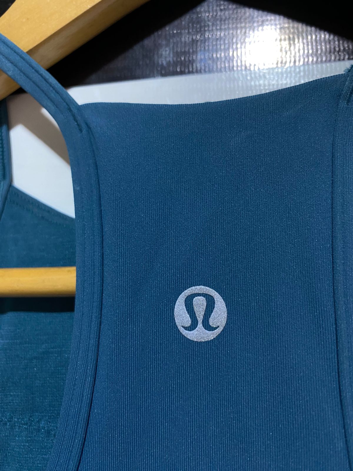 LULULEMON |S| BUST 13| CROP TANK TOP - TEAL BLUE ACTIVEWEAR