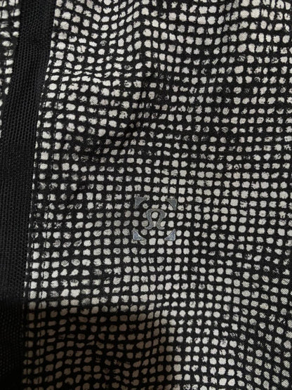 LULULEMON | L| WAIST 30| GREY TEXTURED ELASTICATED WAIST SHORTS