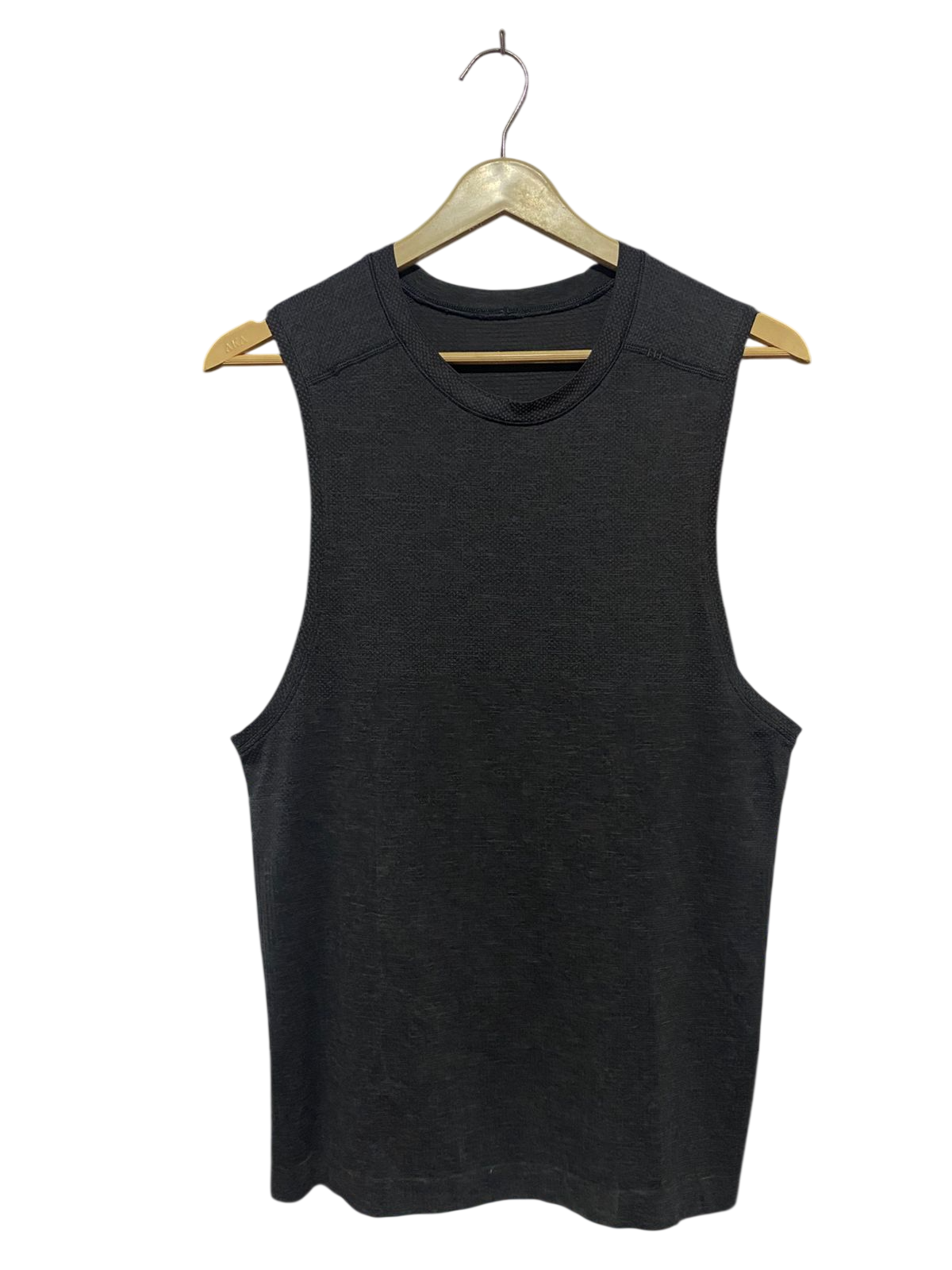 LULULEMON |M| BUST 17| METAL VENT TECH SLEEVELESS SHIRT IN CHARCOAL BLACK