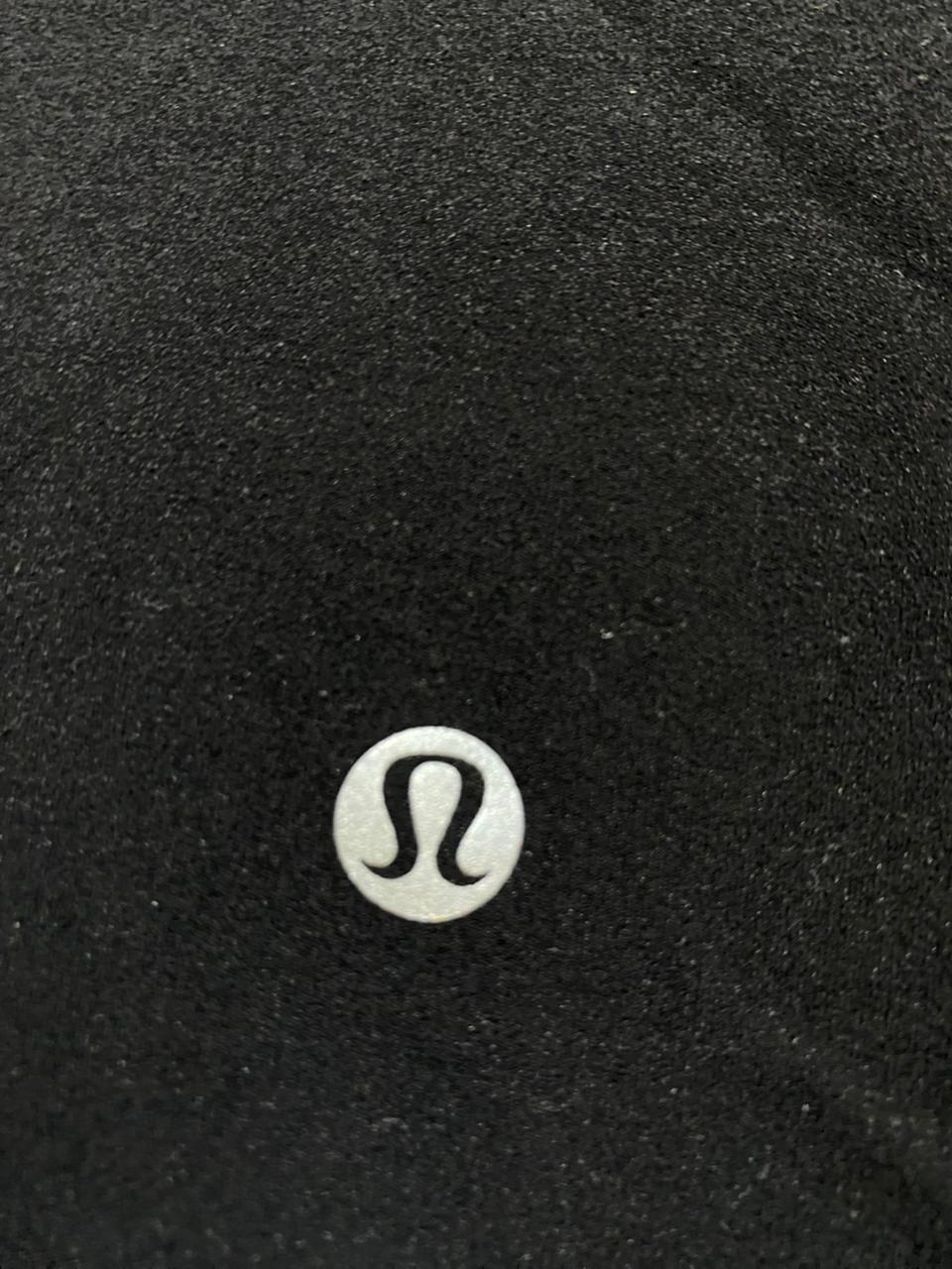LULULEMON  |L| BUST 19| BLACK DEFINE JACKET