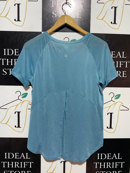 LULULEMON |M| BUST 18| RELAXED RAGLAN SLEEVE T-SHIRT IN CHAMBRAY BLUE