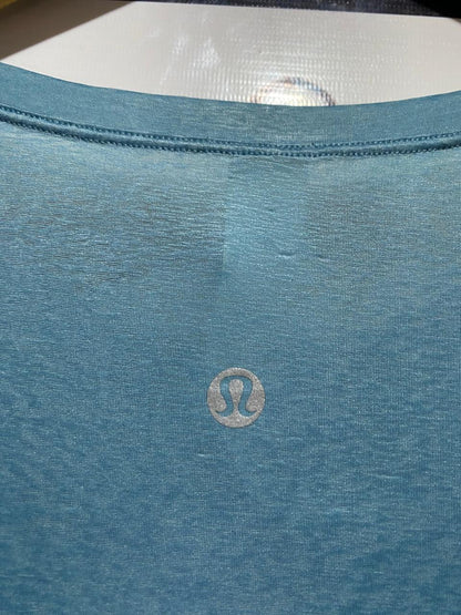 LULULEMON |M| BUST 18| RELAXED RAGLAN SLEEVE T-SHIRT IN CHAMBRAY BLUE