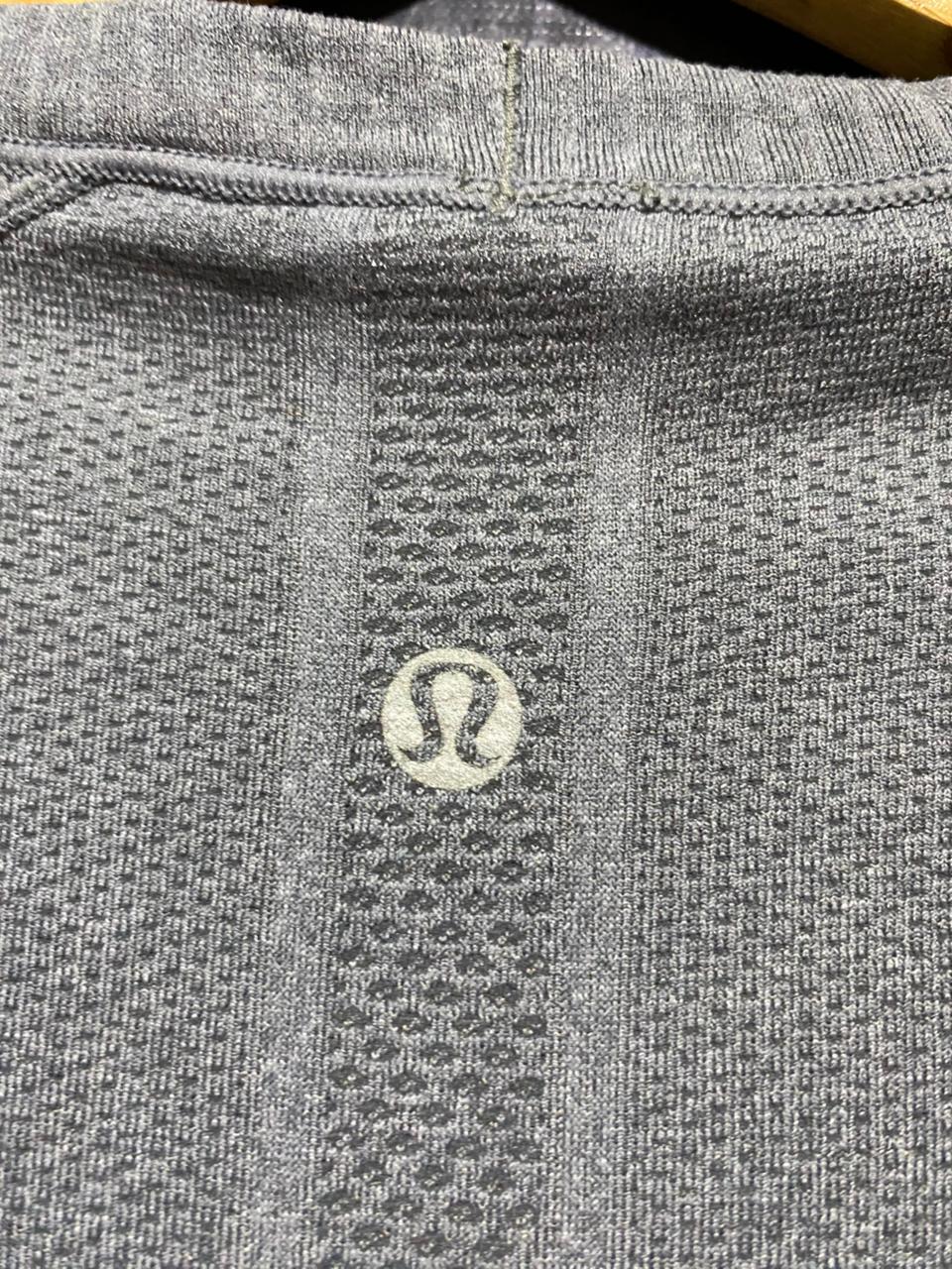 LULULEMON |S| BUST 16| SWIFTLY TECH SHORT SLEEVE T-SHIRT