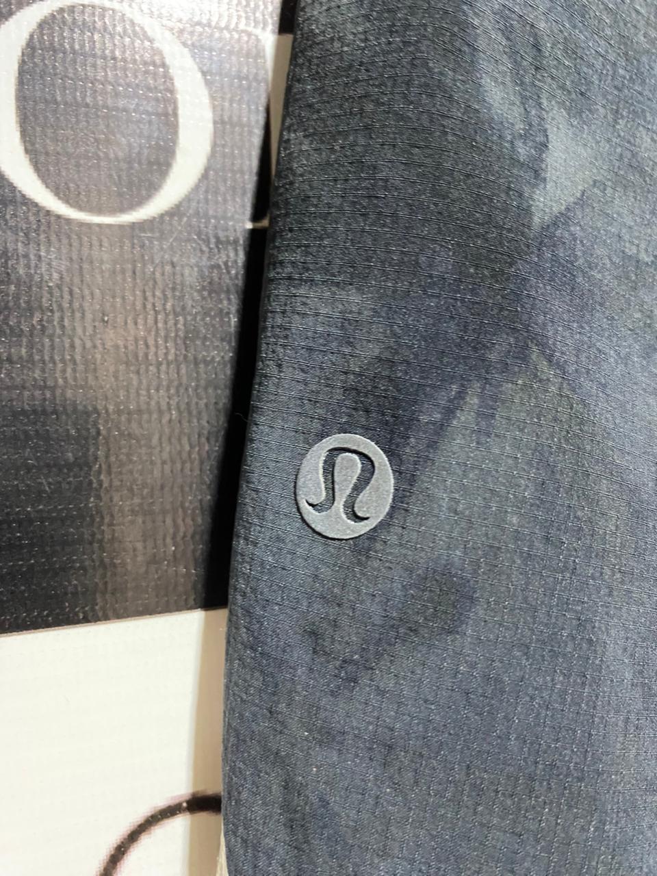 LULULEMON |M| WAIST 27| SHORTS REFLECTIVE TIE-DYE ACTIVEWEAR