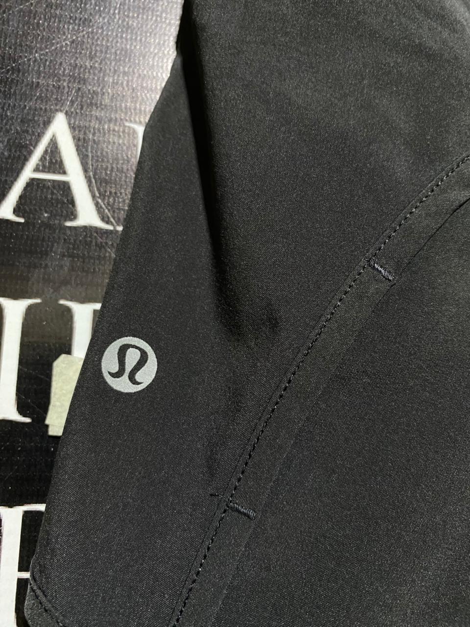 LULULEMON | L| WAIST 29| SPEED UP LOW-RISE LINED SHORT 2.5" - BLACK