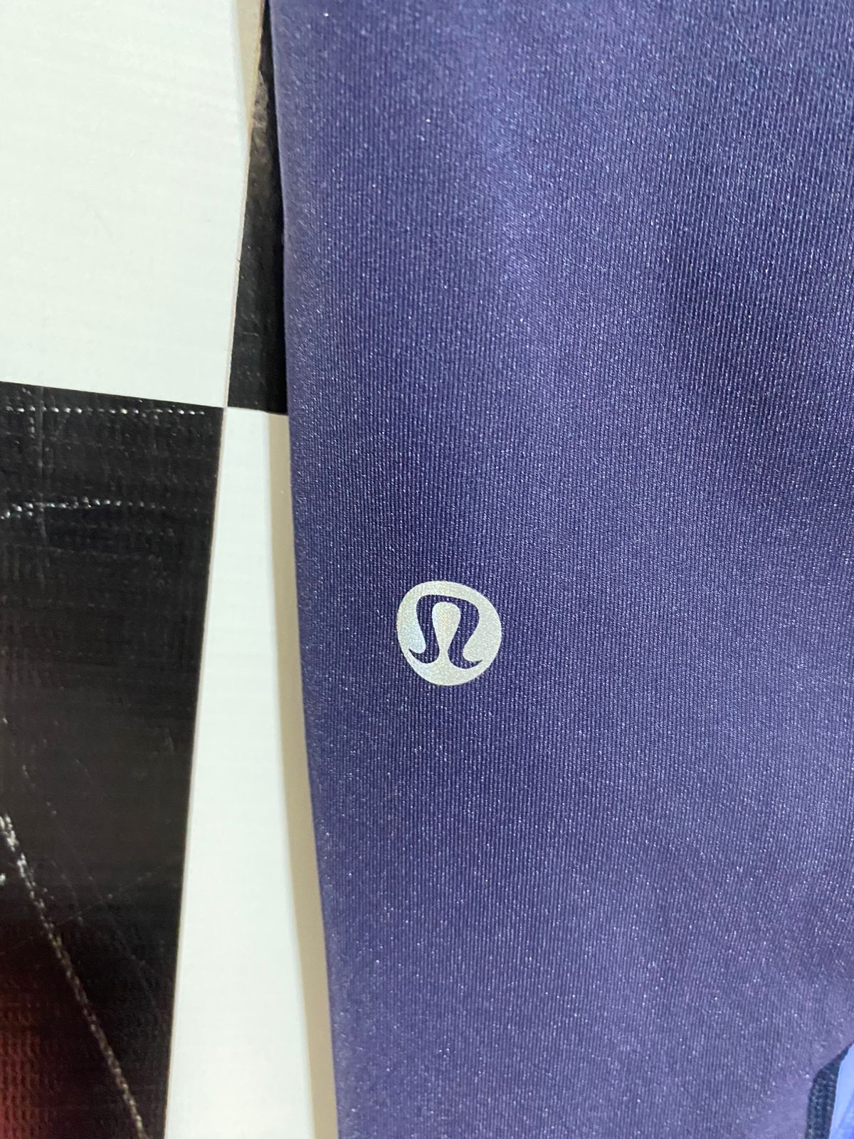 LULULEMON | S| WAIST 24| HIGH-RISE COLOR-BLOCK RUNNING TIGHTS IN NAVY AND ELECTRIC BLUE