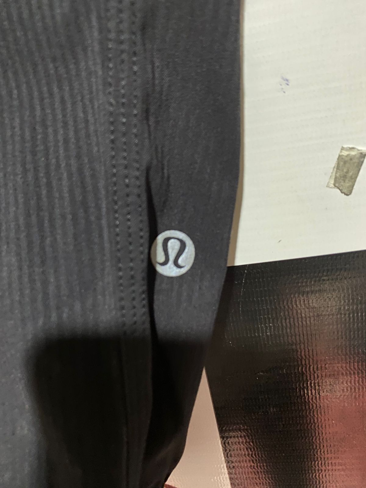 LULULEMON | M| WAIST 28| DANCE STUDIO CROP PANT IN BLACK