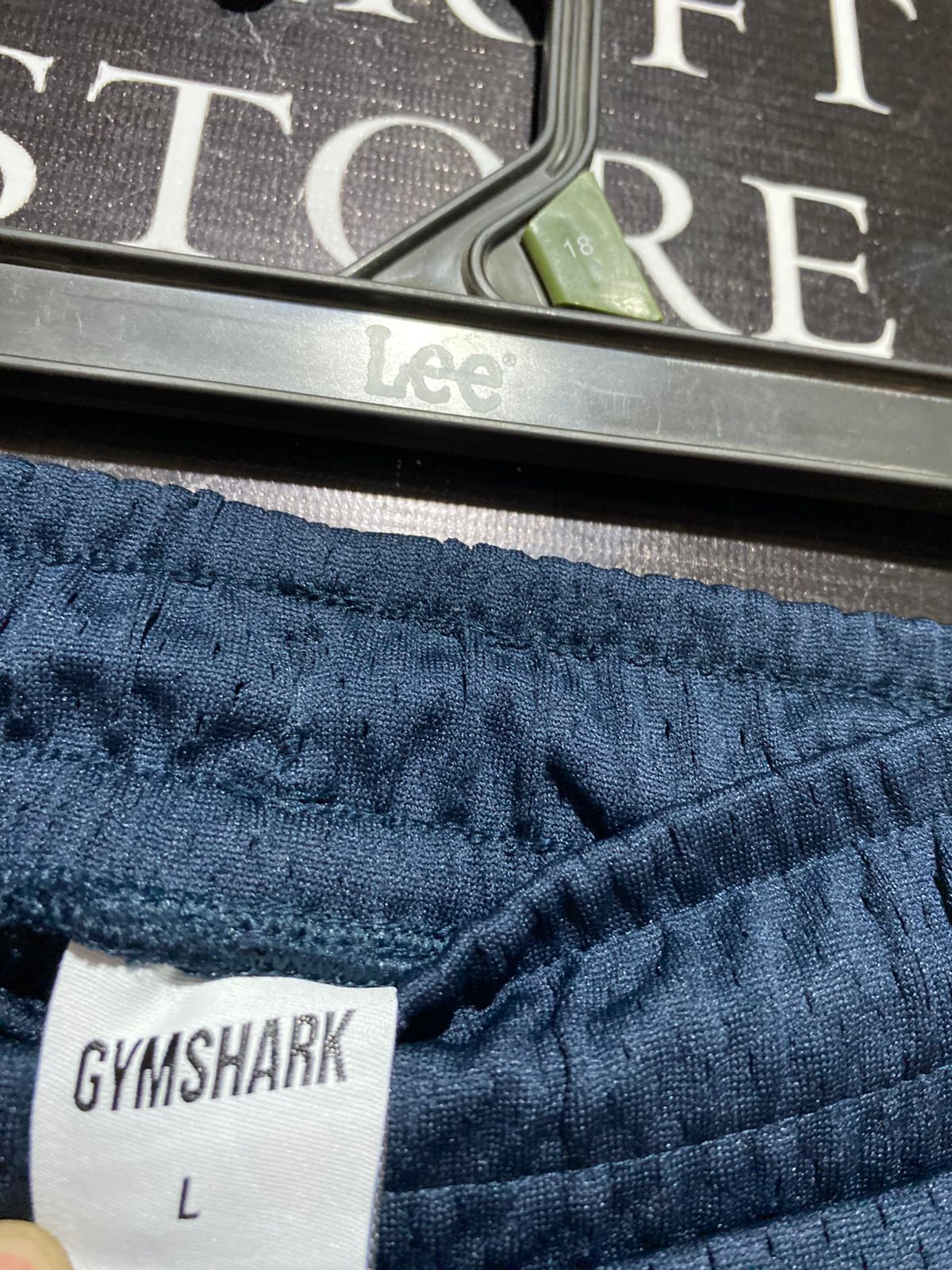 GYMSHARK | L| WAIST 32| RETRO MESH BASKETBALL SHORTS IN NAVY AND GOLD
