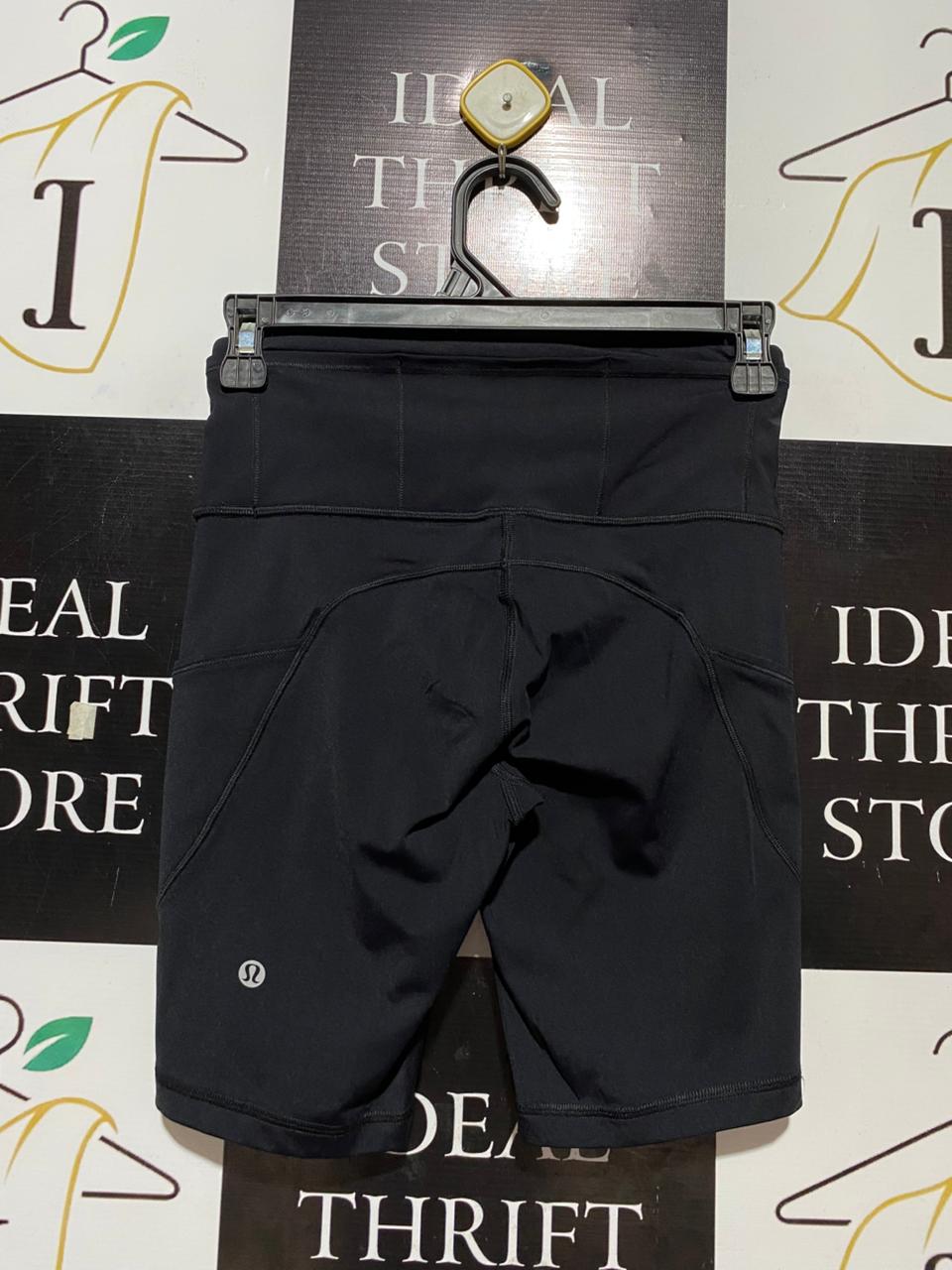 LULULEMON | XS| WAIST 24| FAST AND FREE HIGH-RISE SHORTS 8" WITH POCKETS IN BLACK
