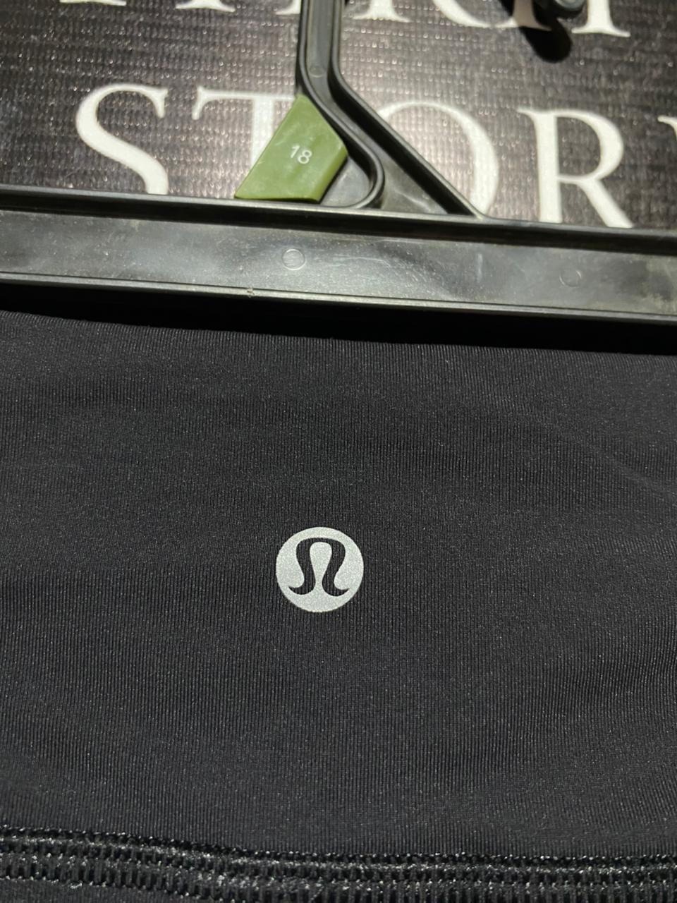 LULULEMON |L| WAIST 30| INVIGORATE HIGH-RISE SHORTS 6" IN BLACK