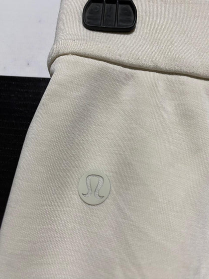 LULULEMON |S| WAIST 26| SOFTSTREME HIGH-RISE SHORT 4" WHITE OPAL